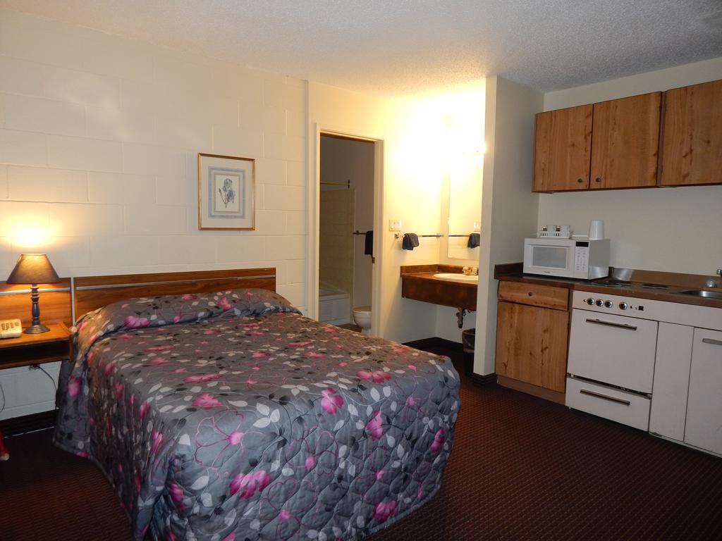 Igloo Grande Prairie