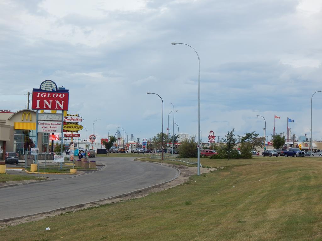 Igloo 2* Grande Prairie