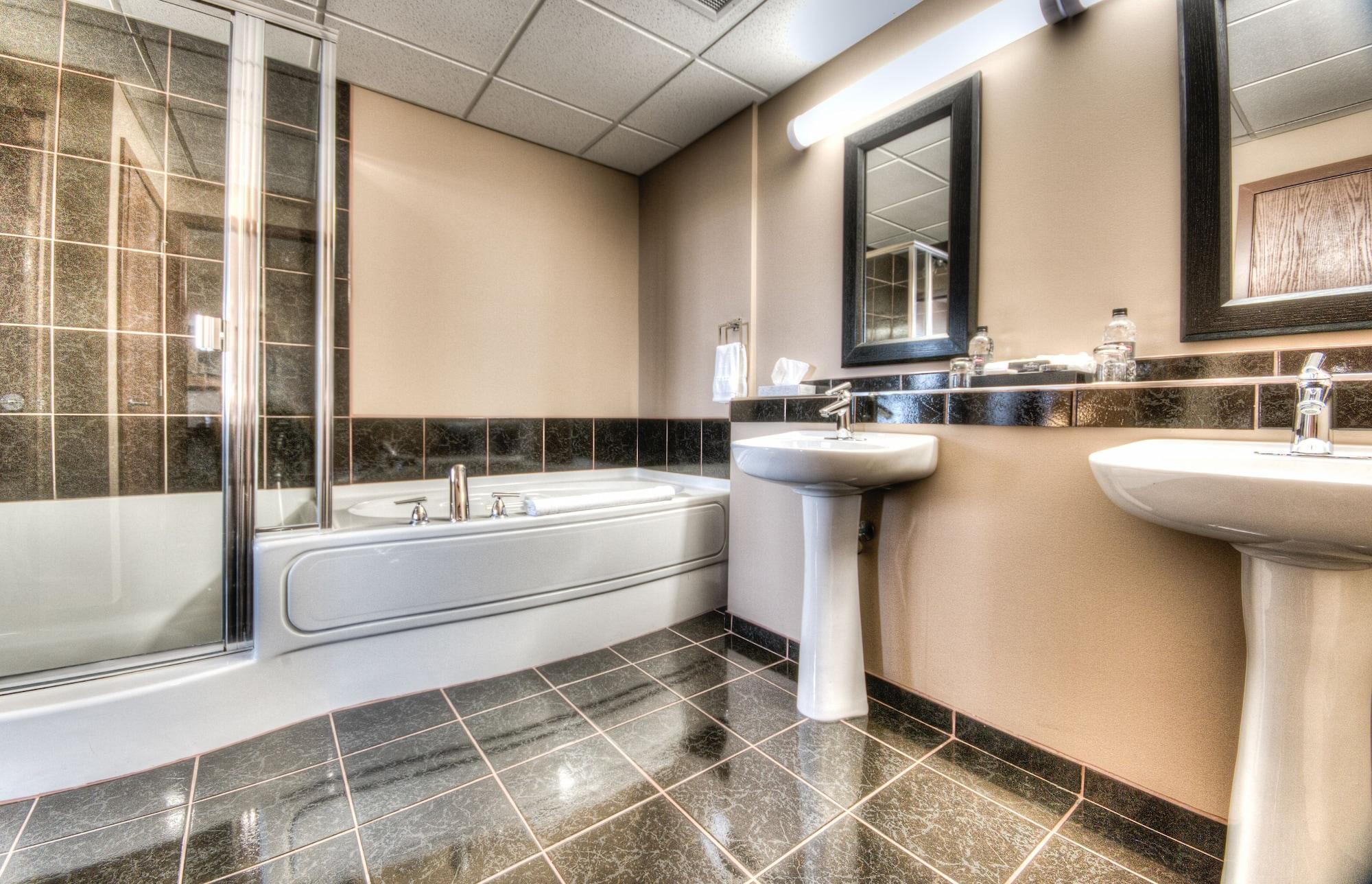 Hotel Podollan & - Grande Prairie