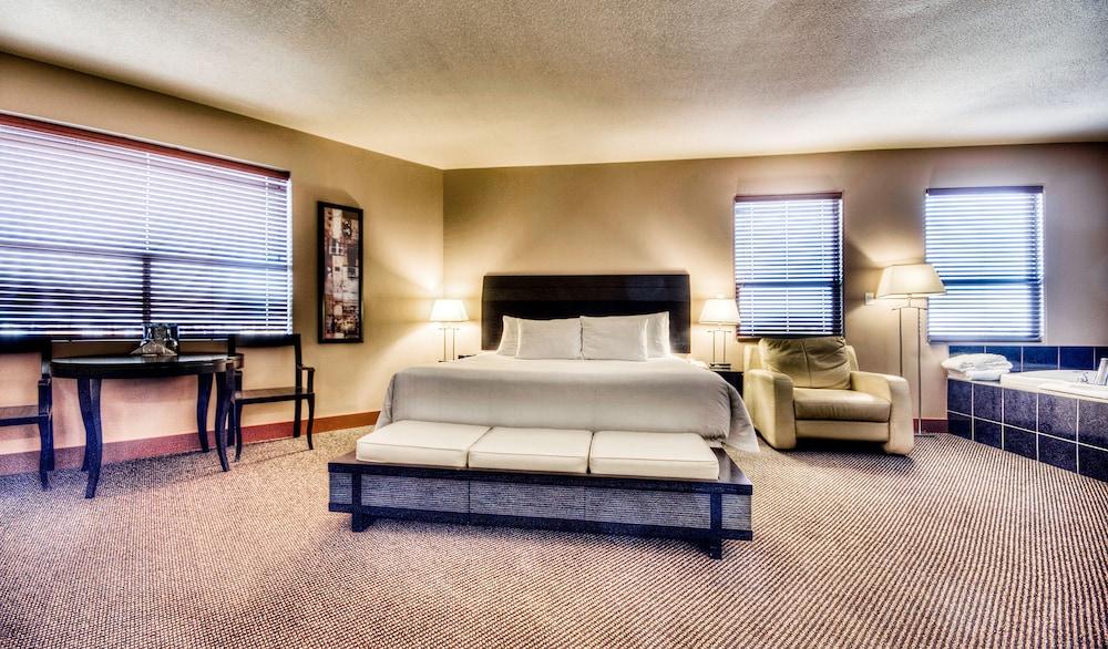 Podollan & - 4* Grande Prairie