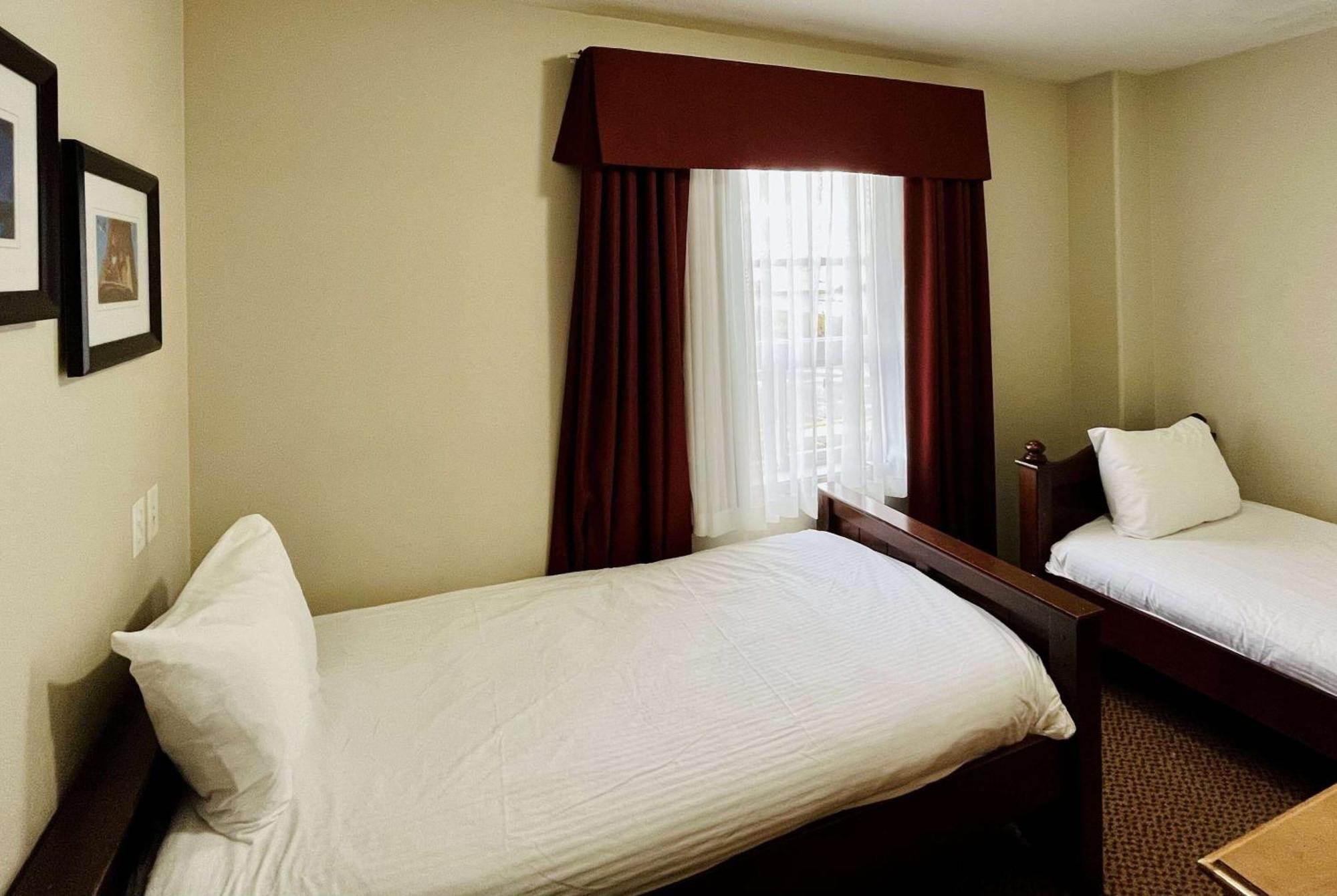 Super 8 By Wyndham 2*