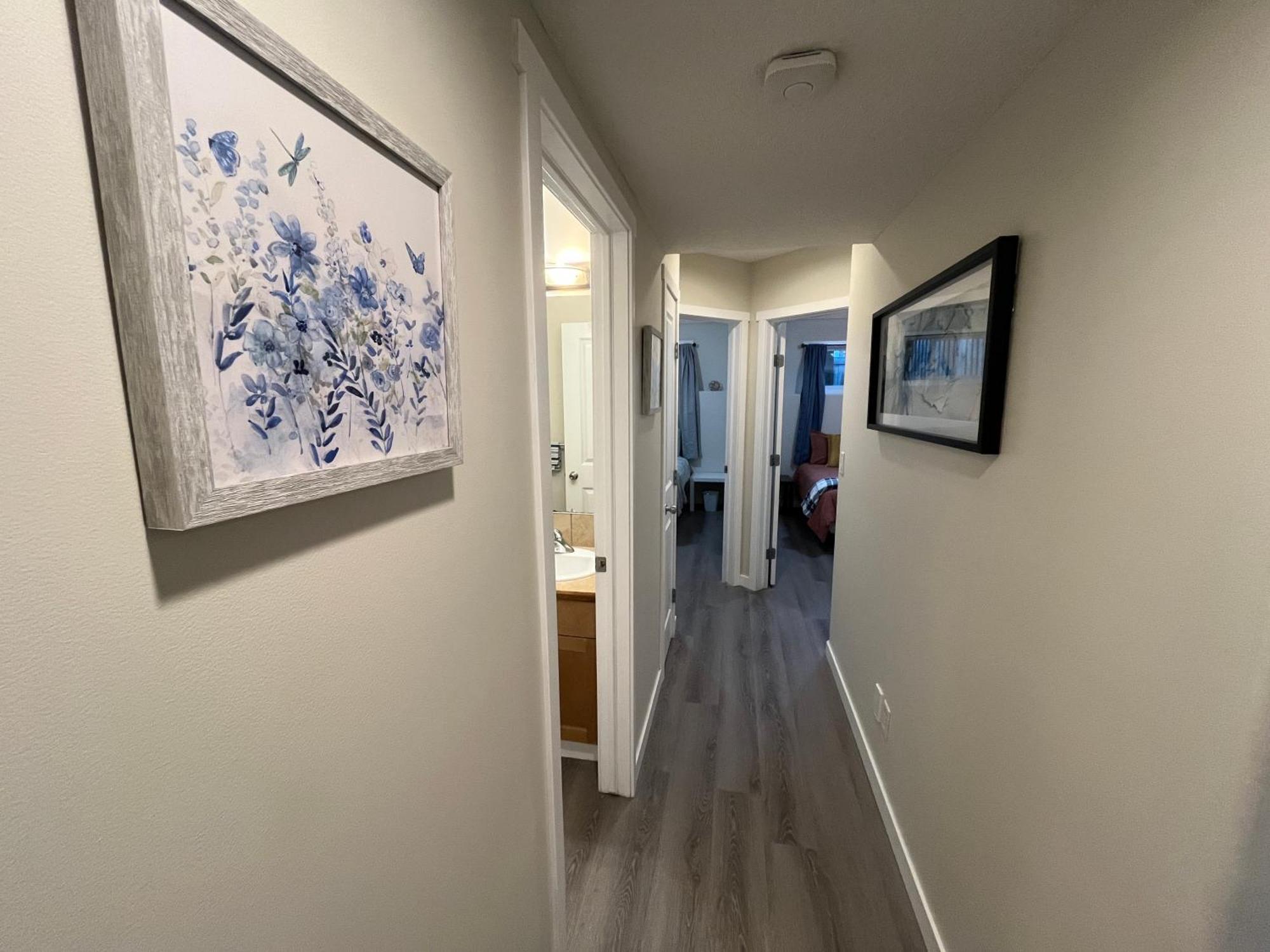 Park View Paradise - Big, Bright, Modern, Fully Stocked