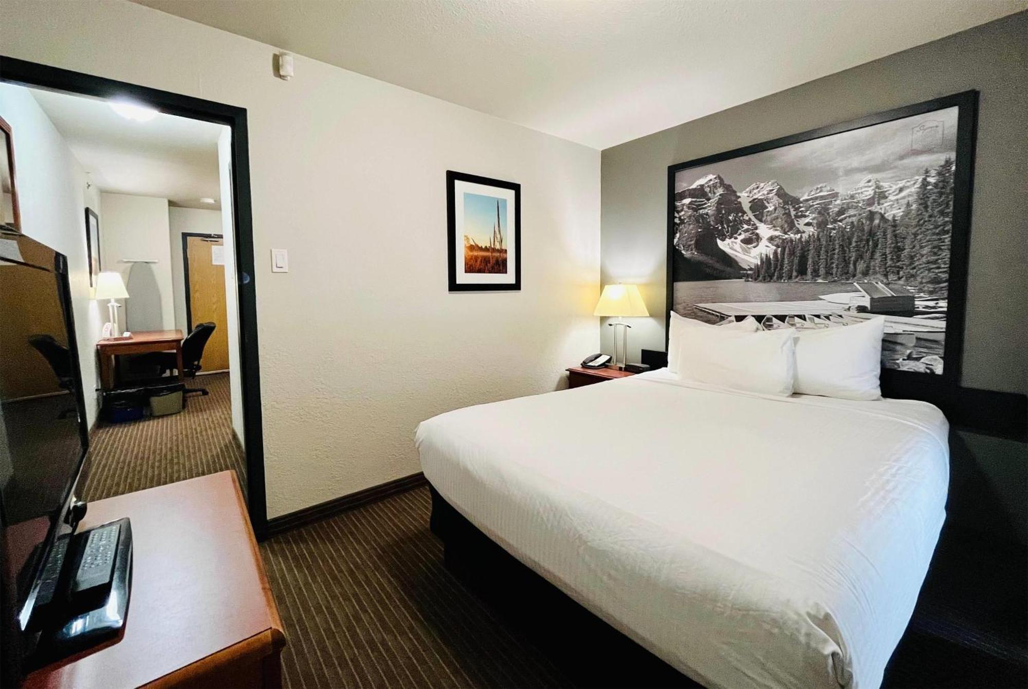 Super 8 By Wyndham 2*