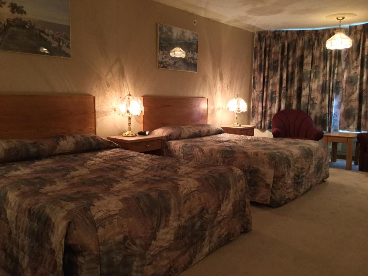 Motel Western Budget #1 *