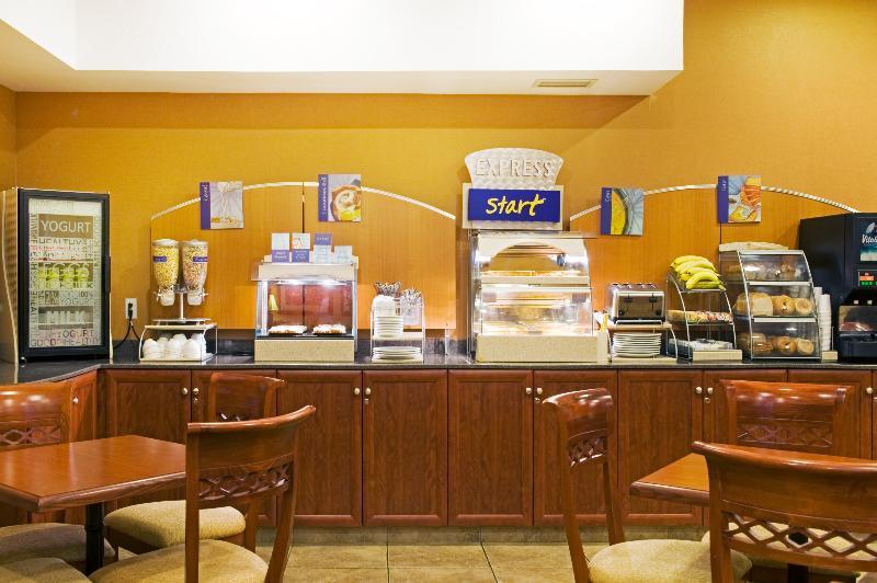 Hotel Express By Ihg Grande Prairie