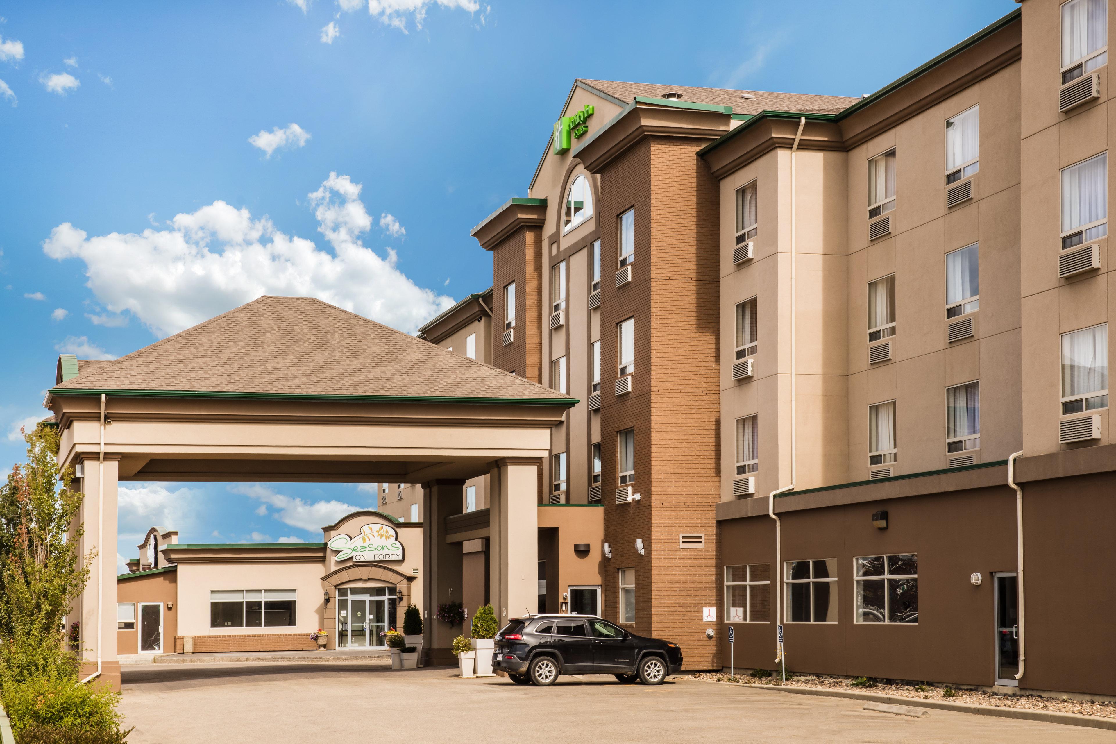 Hotel & By Ihg Grande Prairie