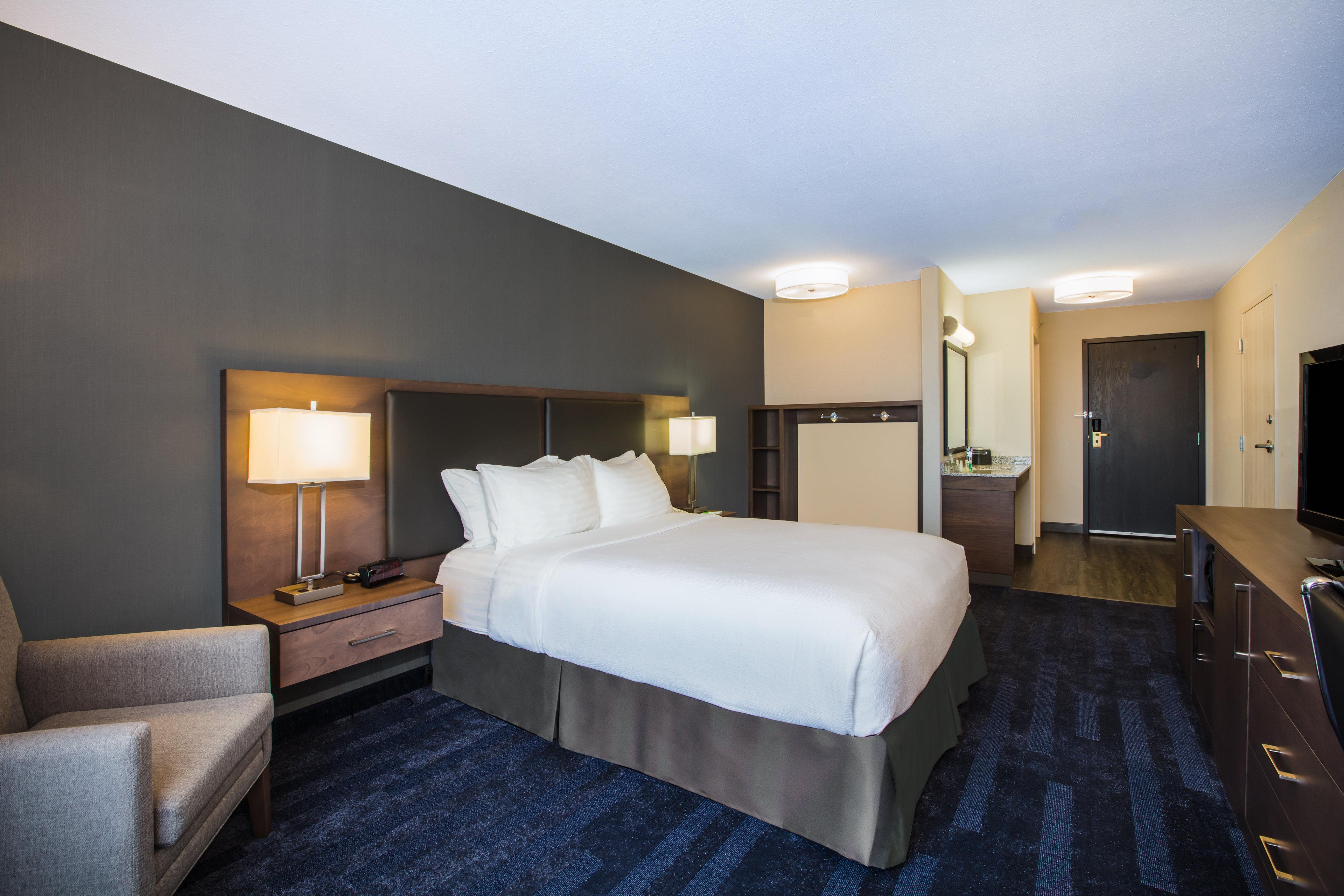 & By Ihg Grande Prairie